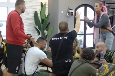 Žestoka svađa Jelene i Marka: Krunićka htela da bije Janjuša!