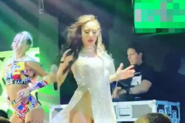 Mnogi su mislili da su Đoganijevoj cvetale ruže dok je snimala pesme: Evo kakav se ustvari haos desio!