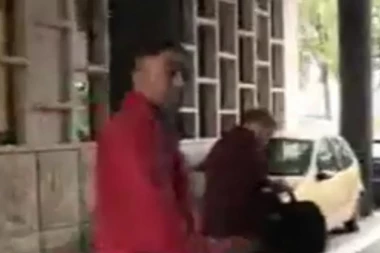 (VIDEO) Siledžija iz Dveri pretio i pred suđenje za napad na novinarke