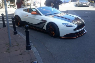 ĐILASOVA ŠKOLA: Vozi skup auto pa misli da za njega zakon ne postoji!