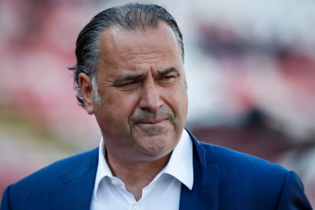 Očajni rezultati: Grof dobio otkaz!