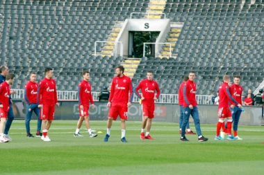 (FOTO) OVO SE ČEKALO: Pogledajte susret čelnika večitih rivala, scena NEVEROVATNA!