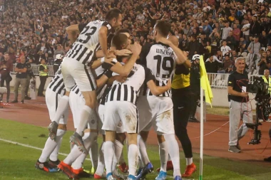 Suma i Tošić potopili očajnu Zvezdu, Partizan u finišu deklasirao večitog rivala!