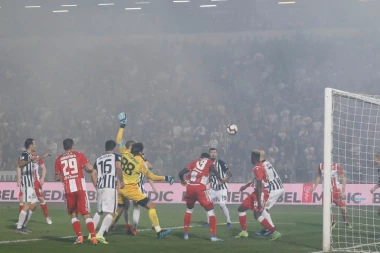 Crno-beli nemaju dilemu oko poništenog gola Zvezde: Vazura odgovorio Mrkeli!