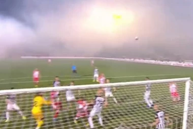 Sudijski ekspert tvrdi da je Zvezdi poništen čist gol: Evo zašto nije bio faul nad Stojkovićem!