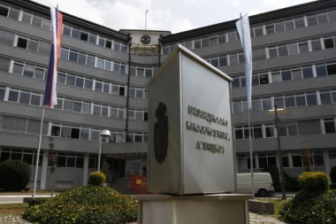 BIA UPUTILA OŠTRO PISMO FIS: Srpski bezbednjaci ne planiraju nikakva ubistva!