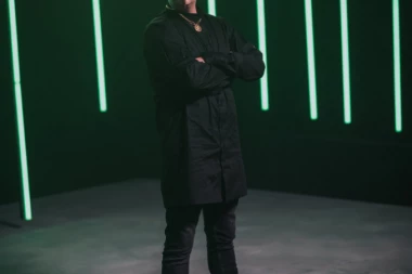 Rasta stiže na Port: Popularni reper večeras nastupa na ovom splavu, a evo šta je poručio svojim fanovima!