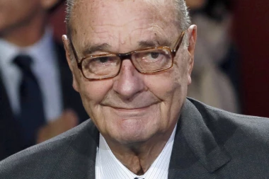 ODLAZAK BRANIOCA BEOGRADSKIH MOSTOVA