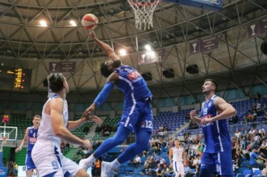 Budućnost u polufinalu ABA Superkupa!