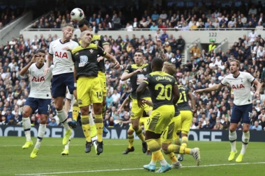 MAŠINA ZA POSTIZANE GOLOVA: Sautemptonova zver najbolja u Evropi, iza sebe ostavio Mesija, Ronalda, Mbapea...