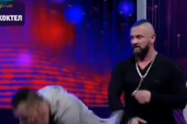 (VIDEO) Incident zbog Slađe Alegro? Gost nokautirao voditelja usred emisije!