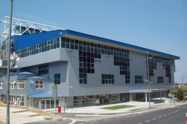 Sportski centri u Smederevu okupljaju veliki broj mladih sugrađana: "Tvrđava i kompleks bazena ponos svih Smederevčana!