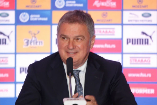 DOBRE VESTI ZA TUMBAKOVIĆA: Zvezda evropskog fudbala će ipak igrati za Srbiju