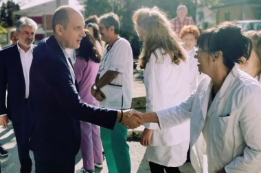 Lončar: Nedopustivo je da domovi zdravlja nemaju kvalitetne zdravstvene usluge!