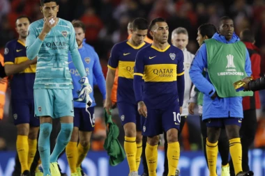 (VIDEO) Boka dobila River na prepunoj Bombonjeri, ali crveno-beli idu u finale Kopa Libertadores!