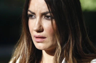 Nisam zamišljala svoj život ovako ali moram da guram dalje: Sindi nikada iskrenije o ljubavi, prijateljima i ćerki Petri!