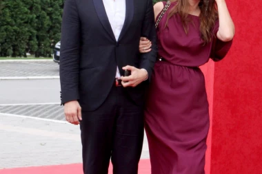 Nikola Rokvić 1. maj provodi sa Bojanom i decom kod kuće: Slavićemo život kad korona prođe!