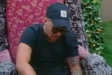 (VIDEO) Slomila ga tuga koju krije u sebi: Stefan Karić se osamio i plakao za pokojnom Dijanom!