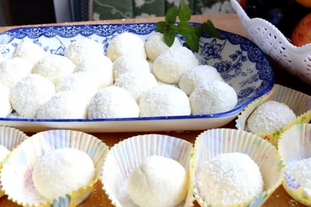 RECEPT ZA DOMAĆE RAFAELO KUGLICE: Slasni čupavi zalogajčići od svega 4 sastojka!