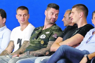 Kratak fitilj: Braća Jokić tuku koga stignu!