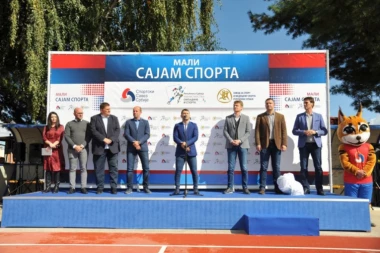 Mali sajam sporta u Ubu: Renovirani "Školarac" zablistao!