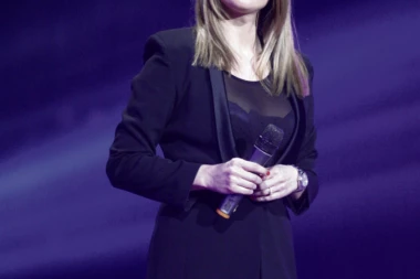 Slavicu Ćukteraš URNIŠU na instagramu: Pevačica predmet podsmeha i uvredljivih komentara!