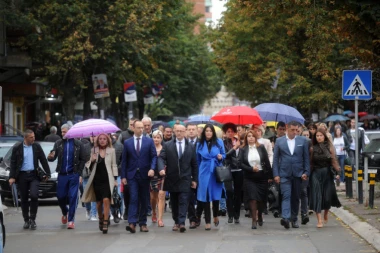 Kada je Srbija ugrožana svi su jednistveni: Masovno glasanje Srba na Kosovu