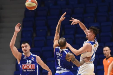 Zadar izdržao poluvreme, pa onda izgubio od Budućnosti