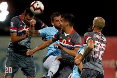 Remi sa dva lica u Senti!