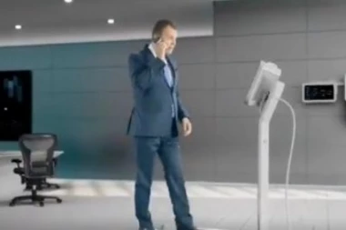 (VIDEO) SNS POMERA GRANICE! Pogledajte novi spot u okviru kampanje "Digitalna budućnost Srbije"