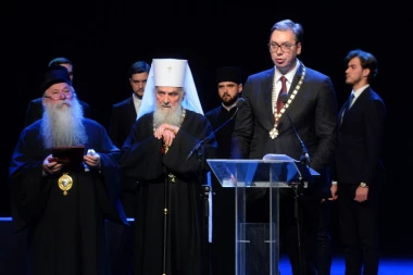 Vučić nakon primanja najvišeg ordena SPC: Ovo priznanje obavezuje da se još više borim