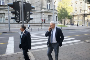 Tadić napustio razgovore vlasti i opozicije, poručio da se neće vraćati!