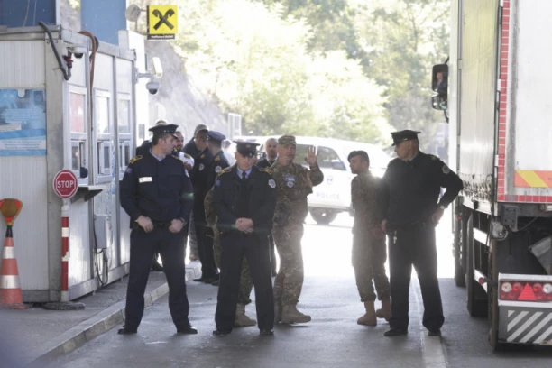 HAOS NA KOSOVU: Na Jarinju UHAPŠEN osamdesetogodišnji SRBIN!