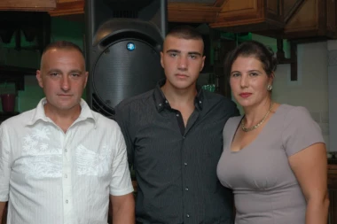 Ovo je Violeta koja je prodala povrće Erdoganovoj ženi: Jedan kukuruz sam je častila, a tražila je i kupus i boraniju