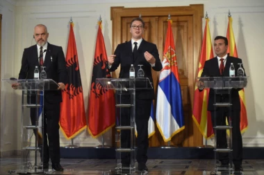 JUGOSLAVIJA U MALOM! Politička korist od Vučićeve ekonomske ideje: Mali Šengen eliminiše tenzije u regionu