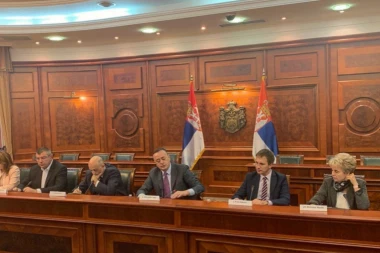 Ministar Antić sa misijom Međunarodnog monetarnog fonda i Svetskom bankom