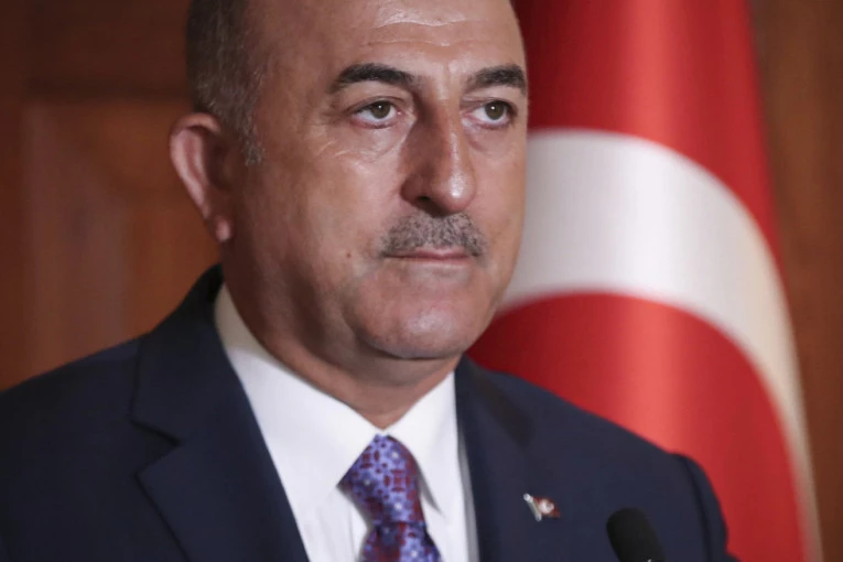 ČAVUŠOGLU KLJUČNA LIČNOST ZA SMIRIVANJE VATRE: Poručio - Ukrajinske zahteve za žito ispuniti što pre!