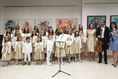 Hor "Rastko"  peva u čast  Svetog Save i jubileja SPC