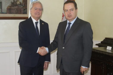 Dačić sa senatorom Argentine: Trebalo bi da ojačamo ekonomsku saradnju