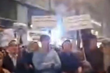 (VIDEO) BESRAMNO! Bastać, Miljuš i Đilasova karamila ne mare za život deteta: Predstavnici opozicije napravili haos na promociji knjige Gorana Vesića!