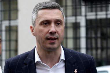 Odluka suda: Boško lažov, mora Petroviću da plati odštetu