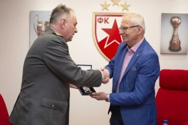 Vojnici od danas besplatno gledaju Zvezdu!