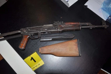 Velika akcija beogradske policije: Pronađen arsenal oružja kod dvojice boljevčana!