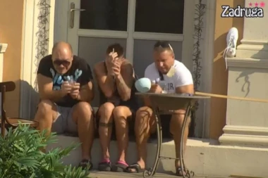 (VIDEO) Samo se čuo lom: Umalo stradalo TROJE takmičara Zadruge!