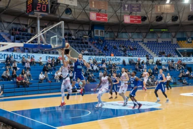 Panteri pokorili Zagreb: FMP nastavio dominaciju u ABA ligi!