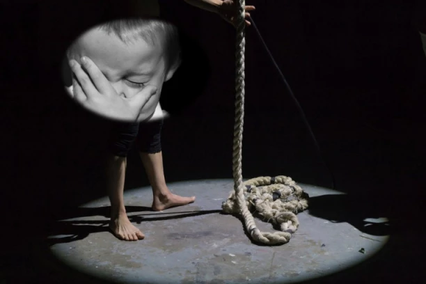 DEVOJČICU (6) OBLJUBIO MAJČIN PARTNER (64)! Stravično zlostavljanje deteta u Kraljevu!