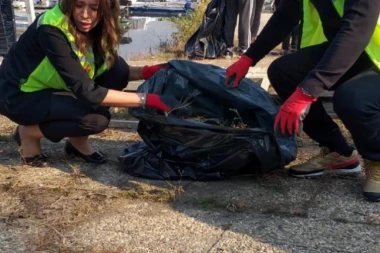 ČIŠĆENJE POD NAZIVOM "Neka Sava bude plava" na međunarodnu dan te reke