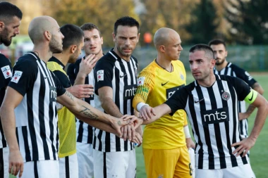 Iskusni Španac deli pravdu na meču Partizan - Junajted!