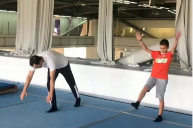 (VIDEO) TAKO SE RADI: Siniša Mali i njegov sin vežbaju, a tek da vidite šta umeju