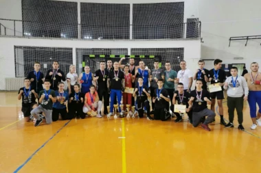 Pune ruke zlata! Voždovački klub osvojio "Trofej Beograda"!